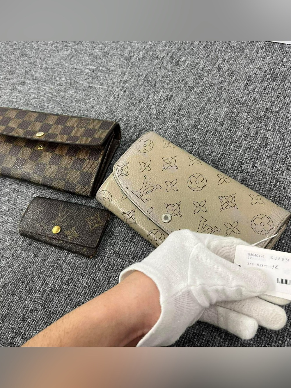 Louis Vuitton Beige Perforated Monogram Leather Wallet! 3 items Bundles